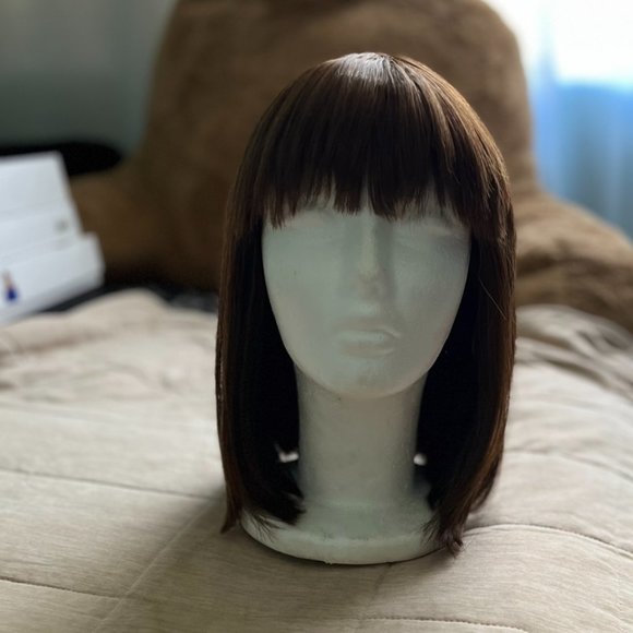 Semi-natural wig - Picture 6 of 10